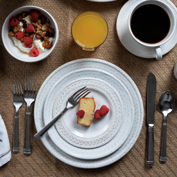 Le Panier 16pc Setting - Whitewash