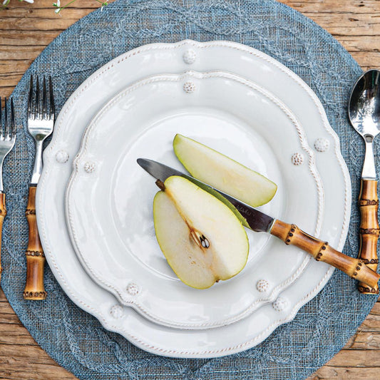 Berry & Thread Flared 16pc Setting - Whitewash