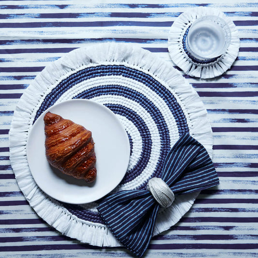 4 Woven Fringe Placemat